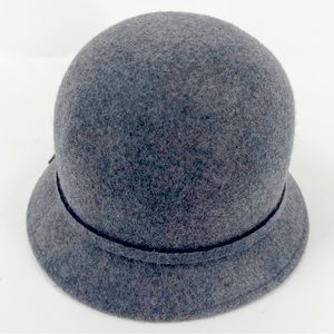 NINE WEST GREY WOOL CLOCHE HAT